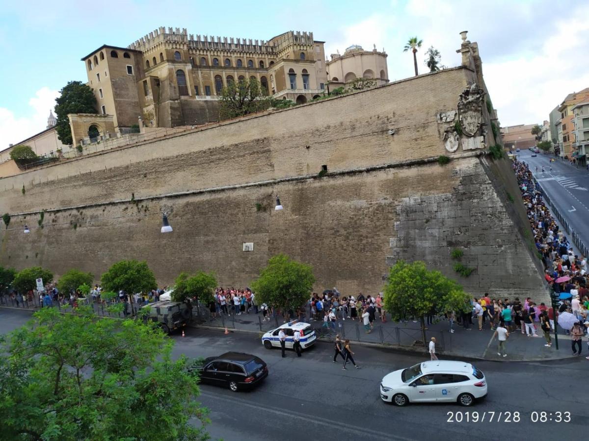 New Paradise Rome Exterior photo